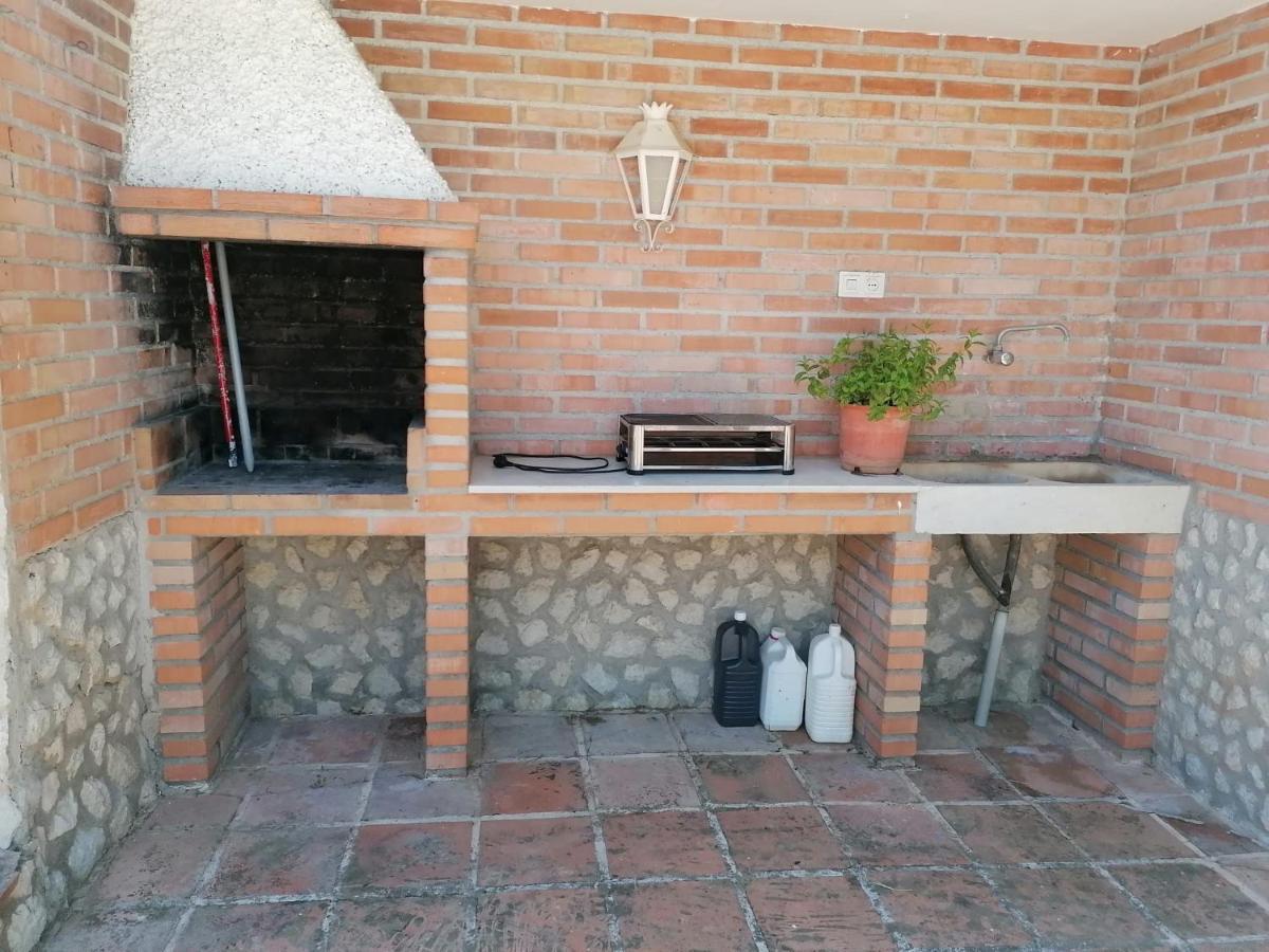Valle de Abdalagís Charming House With Pool & Barbecue 빌라 외부 사진